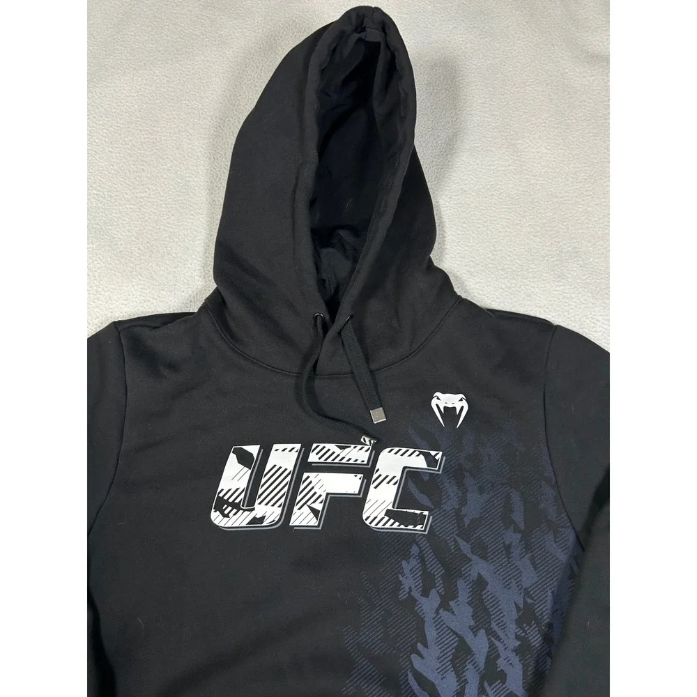 Venum UFC Hoodie Men M Black Graphic Pullover Sweatshirt MMA Training Activewear